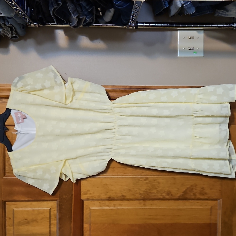 Show Me Your MuMu Merritt Pastel Yellow Daisy Mini Dress-NWT - Picture 4 of 13